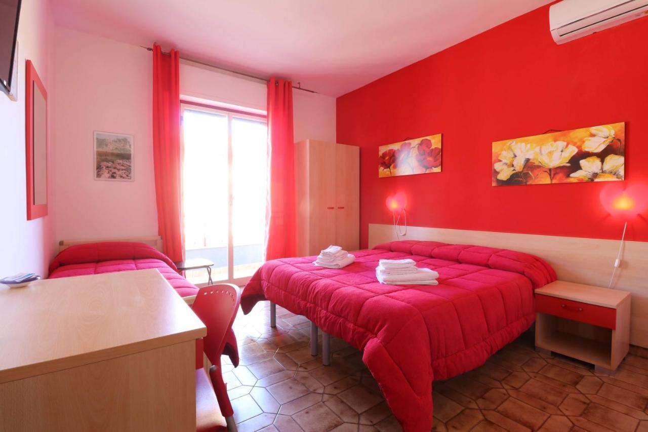 B&B Spiaggia Di Ponente Scicli Εξωτερικό φωτογραφία